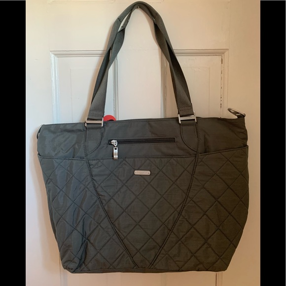 bolsagallini quilted avenue tote